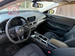 نیسان ئەلتیما